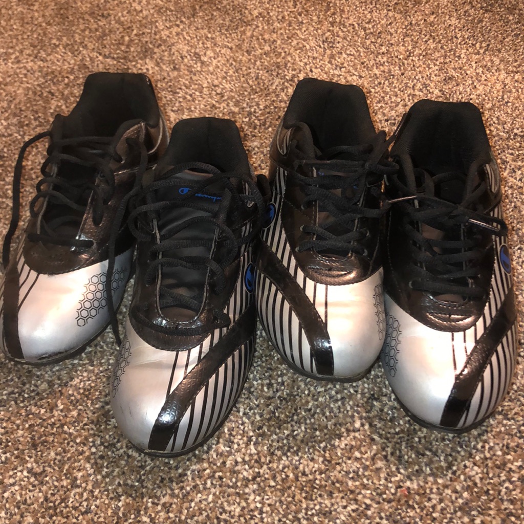 Preowned Champions Boys Soccer Cleat BlkSilver